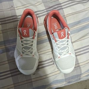 On Running Cloudflyer Women's Shoes